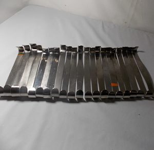 Lot of 21 VARIOUS SURGICAL STAINLESS STEEL RETRACTOR (LAM-2982)