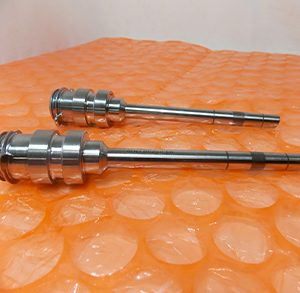 LOT OF 2 Intuitive Surgical 420002-07 VE153901 8mm Regular Cannula (LAM-3)